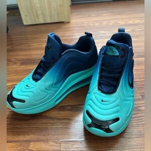 Nike Air Max 720